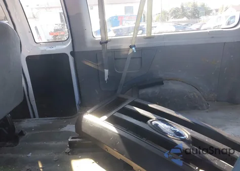 2012 Ford E-150 Xl from USA, damaged, VIN 1FMNE1BL9CDA53356